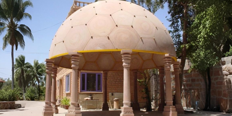 High-efficiency stone architecture